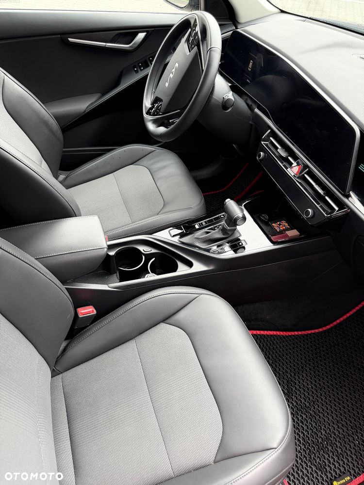 Kia Niro 1.6 GDI Hybrid L - 7