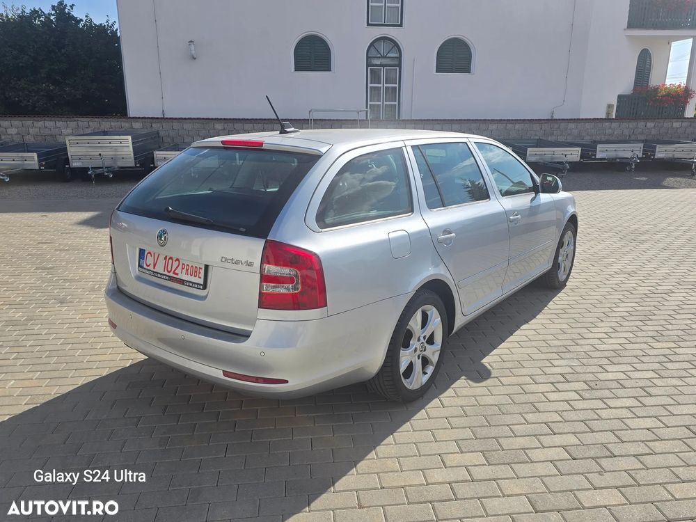 Skoda Octavia 2011 photo 4