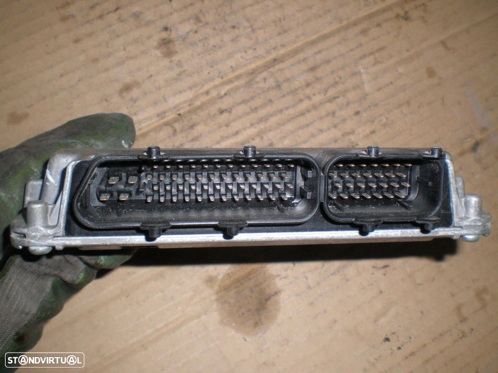 Centralina 03E906023D SEAT IBIZA 2007 1,2 12V 64 SIEMENS VW POLO 4 9N FASE 2 2006 1.2 64CV 5P CINZA - 2