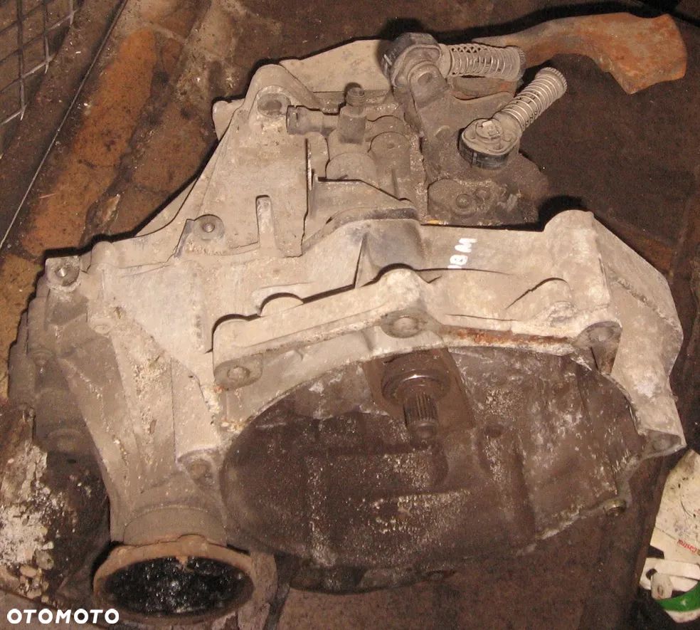 HBM skrzynia biegów AUDI A3 GOLF V 1.6 MPI - 1