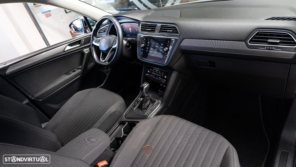 VW Tiguan Allspace 2.0 TDI Confortline DSG - 29