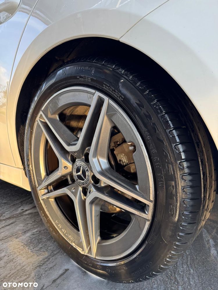 Mercedes-Benz Klasa A 200 AMG Line 7G-DCT - 11