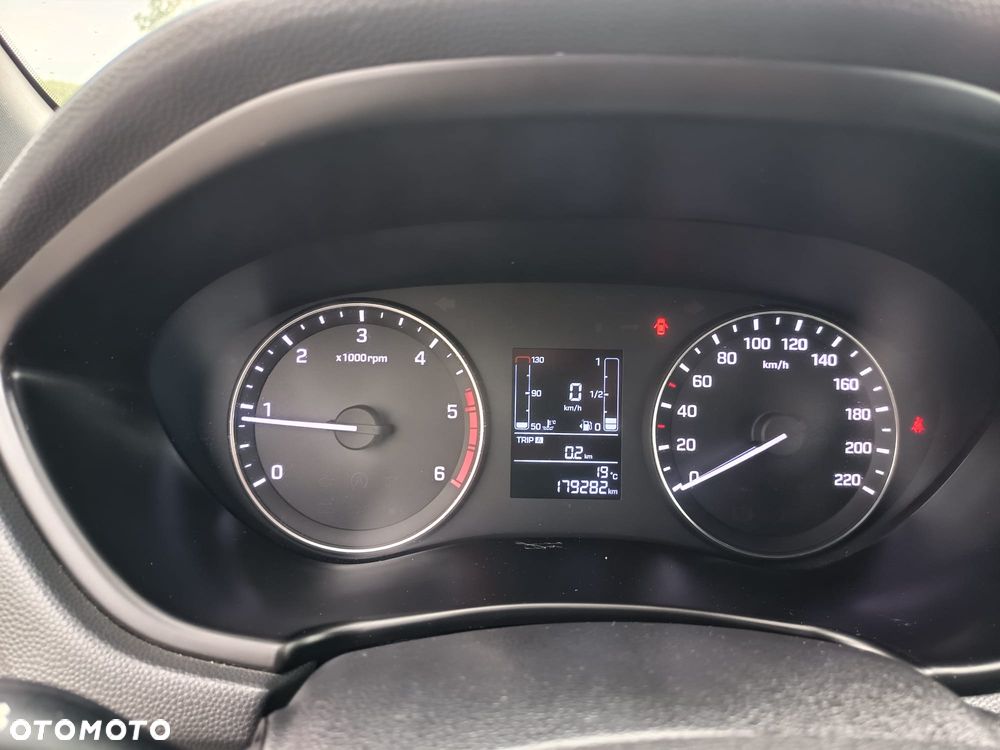 Hyundai i20 1.1 CRDi Classic + - 10