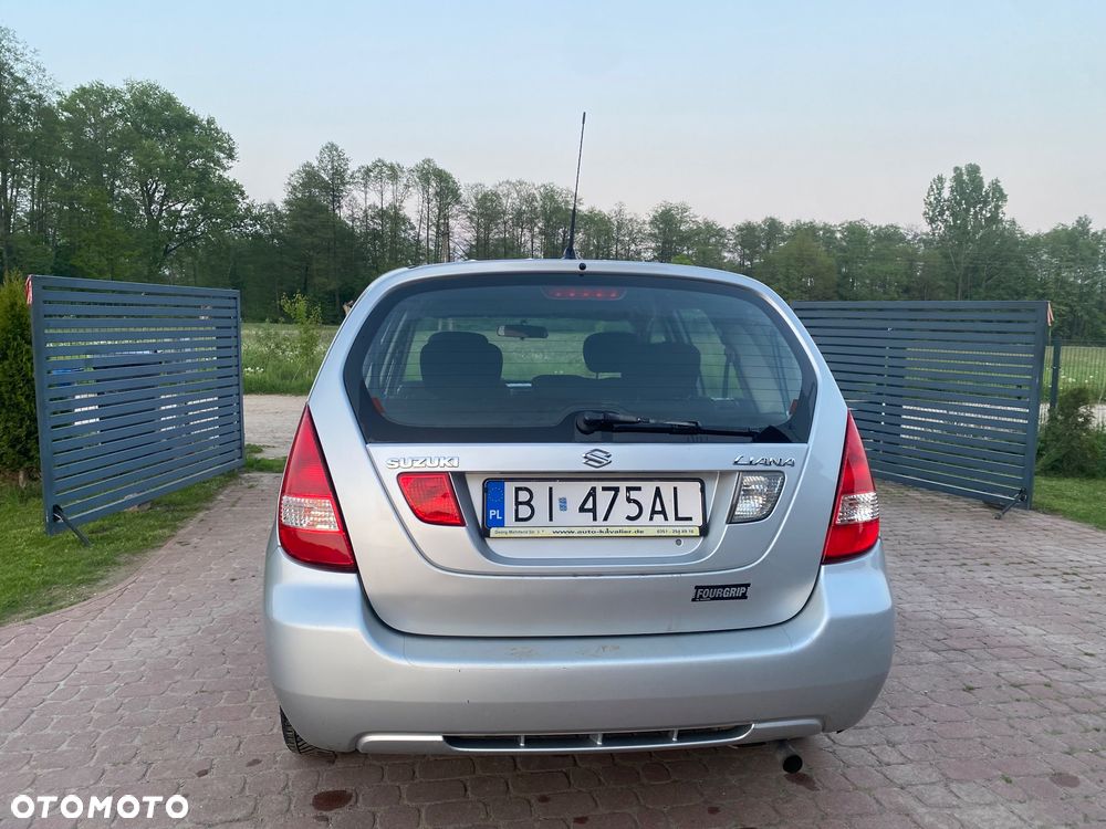 Suzuki Liana Kombi 1.6 4WD Comfort - 15