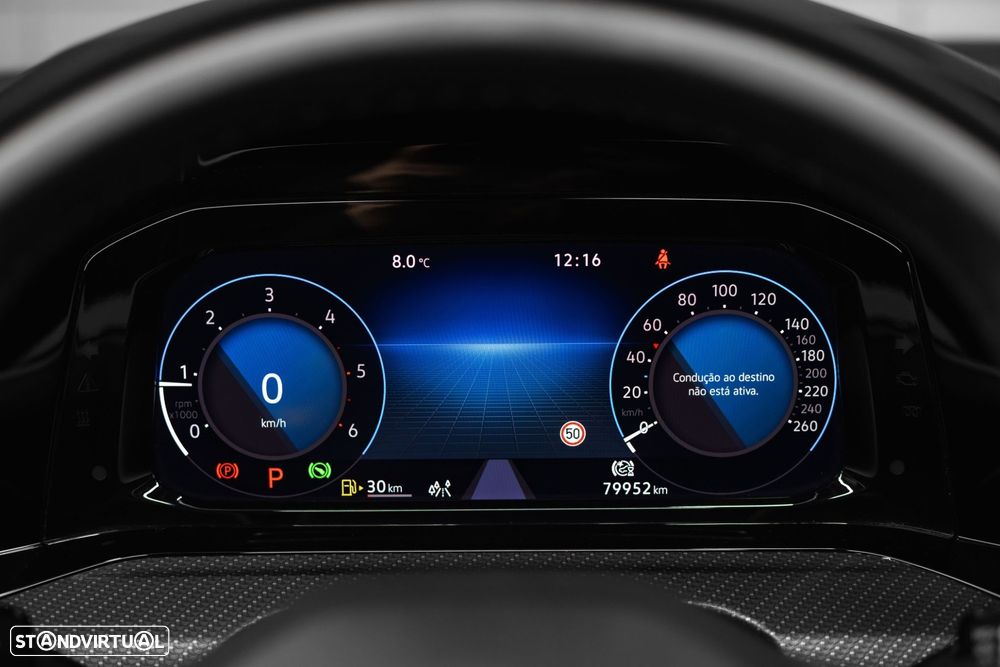 VW Golf Variant 2.0 TDi R-Line DSG - 11