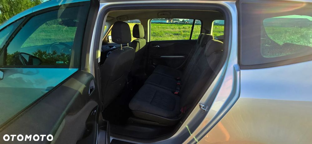 Opel Zafira Tourer 1.4 Turbo Active - 15