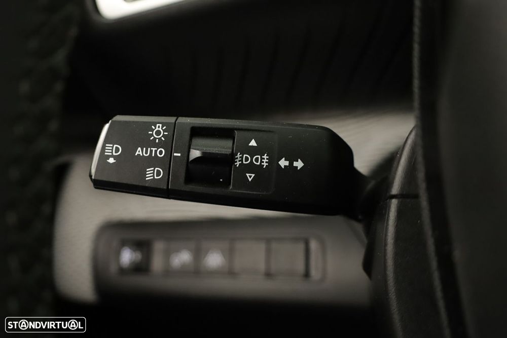 Citroën e-C3 44 kWh Autonomia Conforto Max - 18