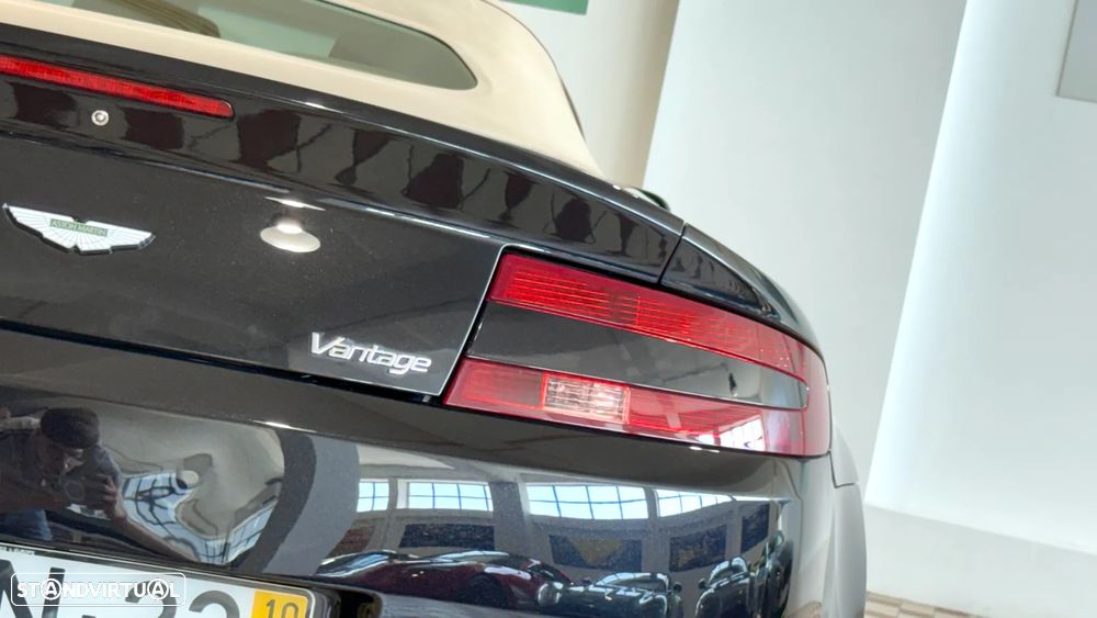 Aston Martin Vantage Roadster V8 Sportshift - 8