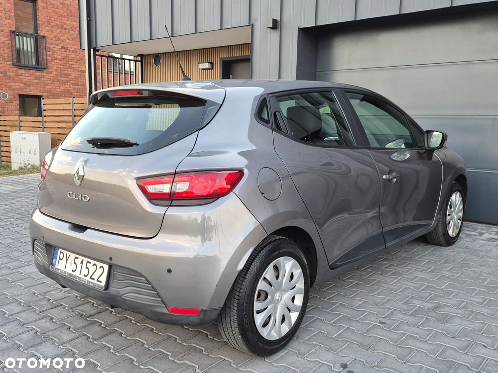 Renault Clio 1.2 16V Intens - 23