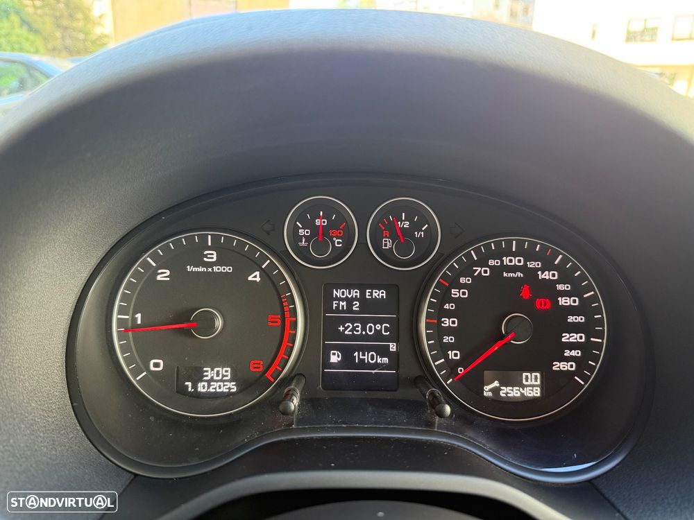 Audi A3 Sportback 2.0 TDi Sport 18 - 15