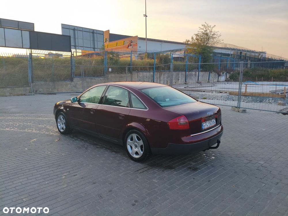 Audi A6 - 4