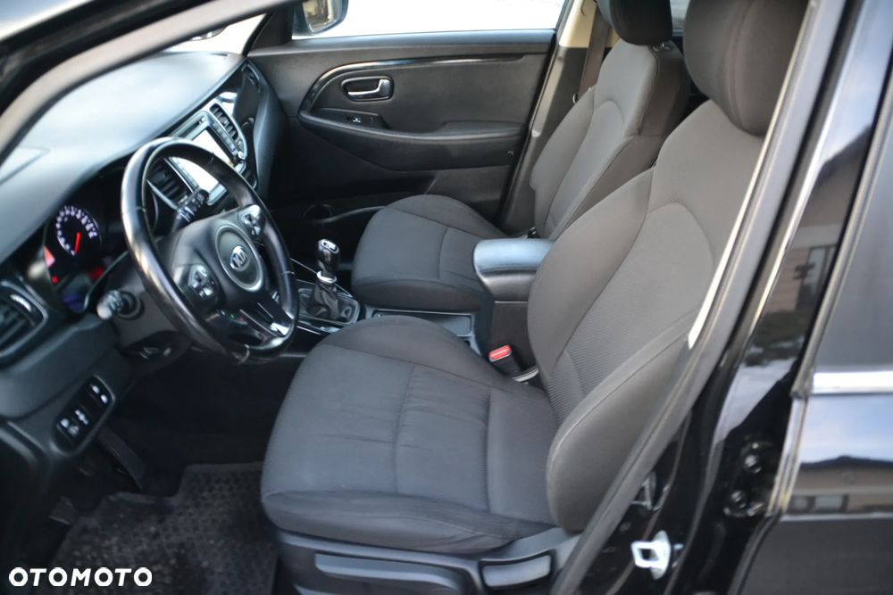 Kia Carens 1.6 GDI Business Line 7os EU6 - 24