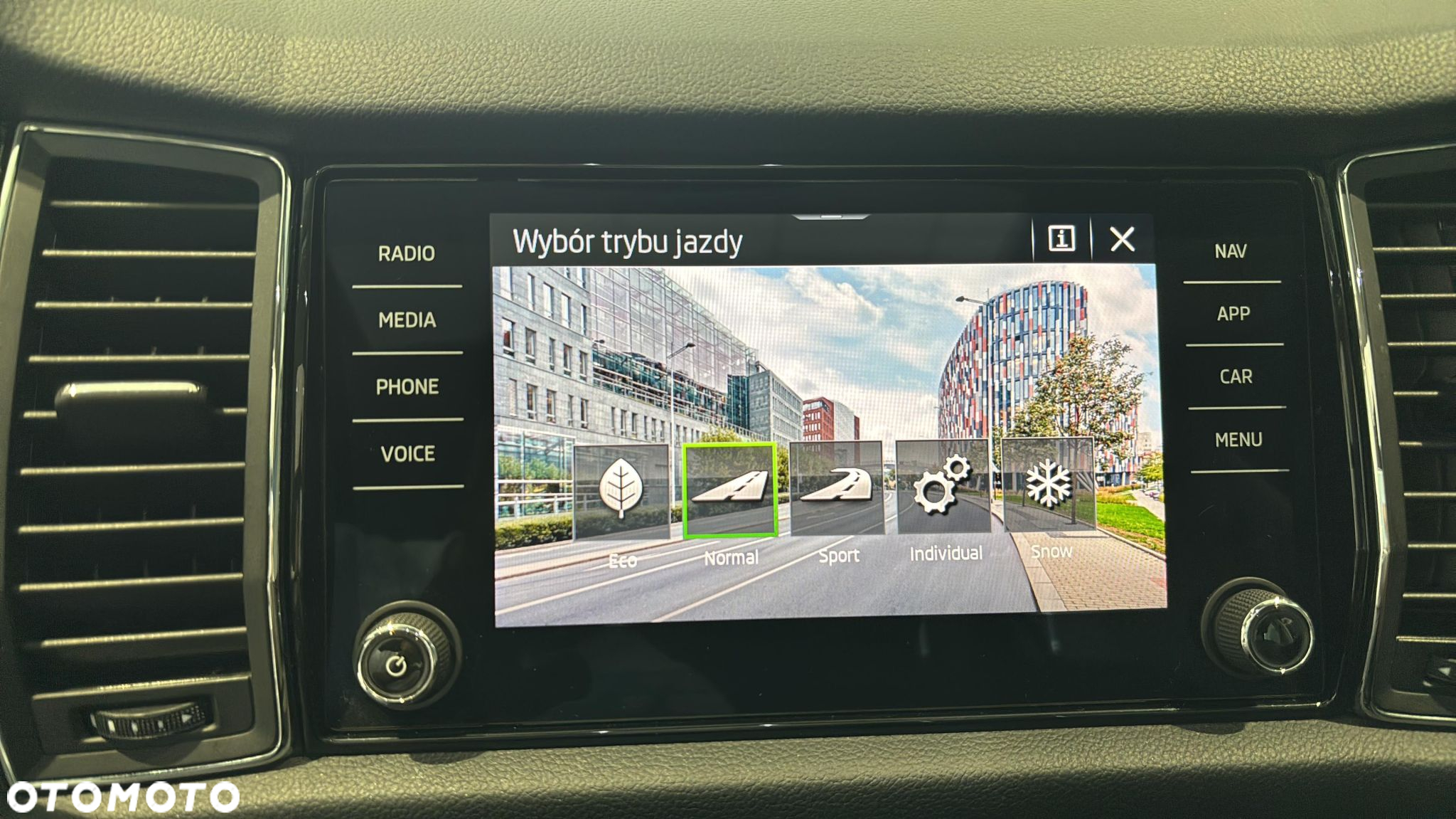 Skoda Kodiaq 2.0 TDI 4x4 Style DSG 7os - 23