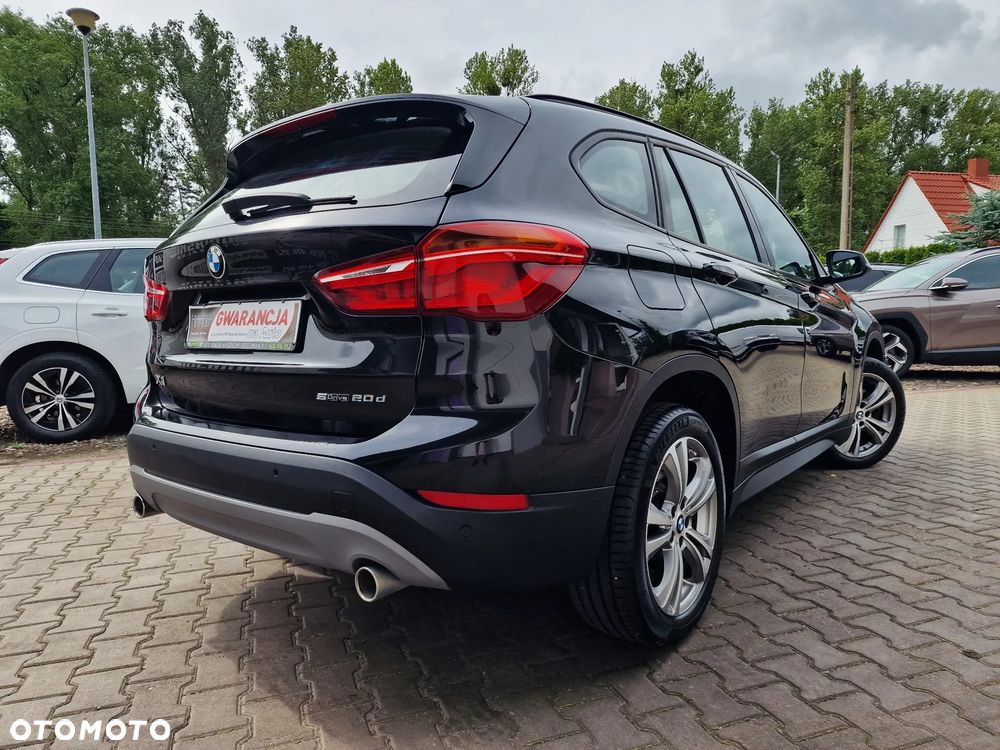 BMW X1 sDrive20d - 4