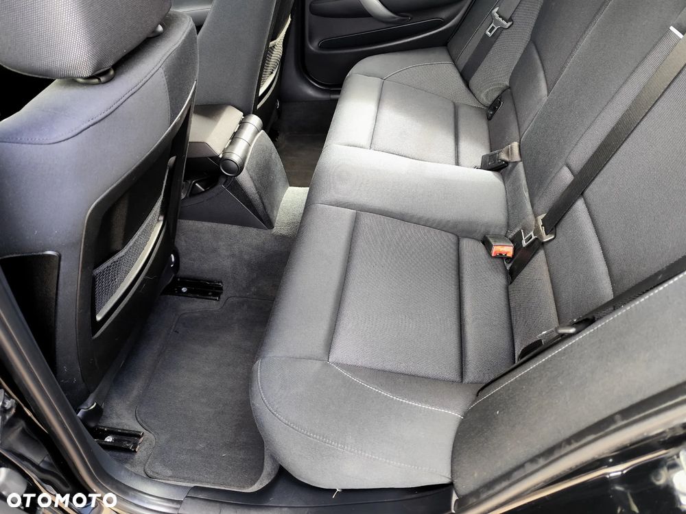 BMW Seria 1 - 11