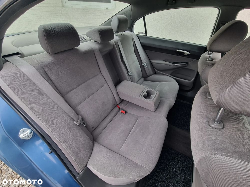 Honda Civic 1.3i-DSI VTEC IMA CVT Elegance - 12