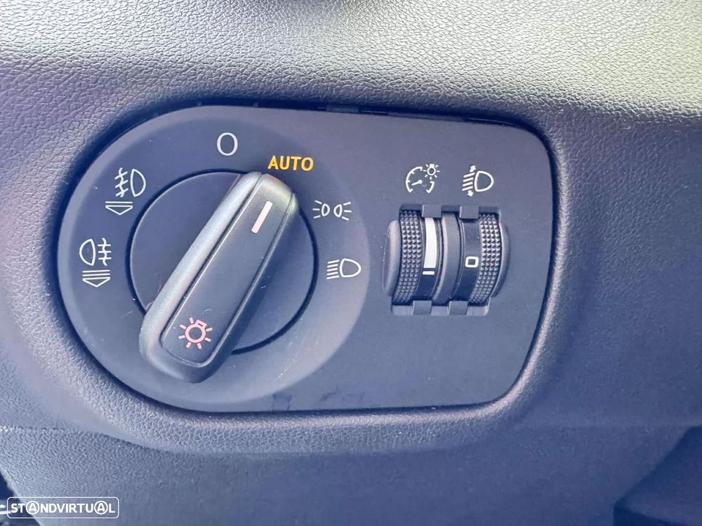 Audi A1 1.6 TDI Advance - 13