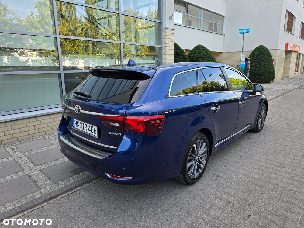 Toyota Avensis - 6