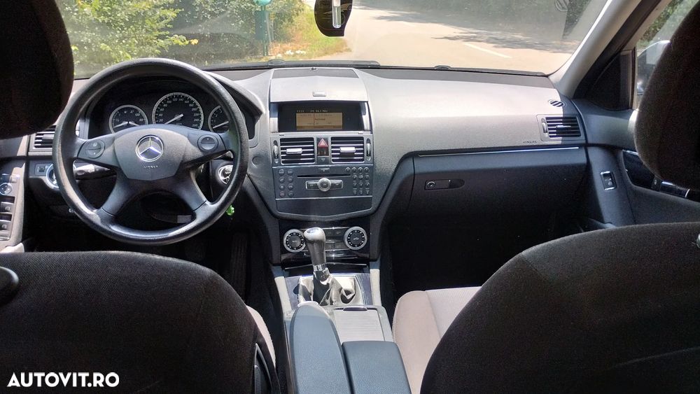 Mercedes-Benz C 200 Avantgarde Edition - 9