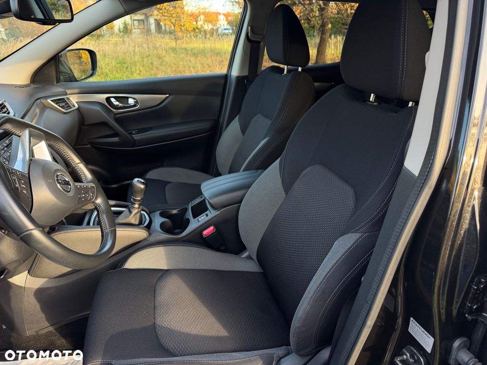 Nissan Qashqai 1.3 DIG-T ACENTA - 14