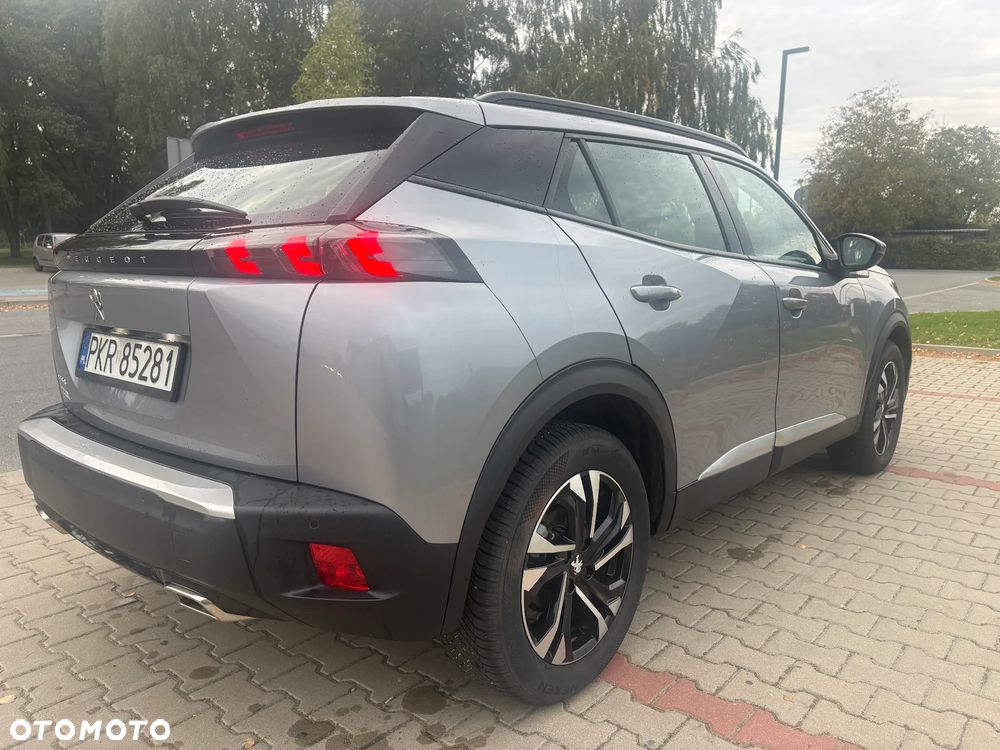 Peugeot 2008 PureTech 130 EAT8 Allure - 6