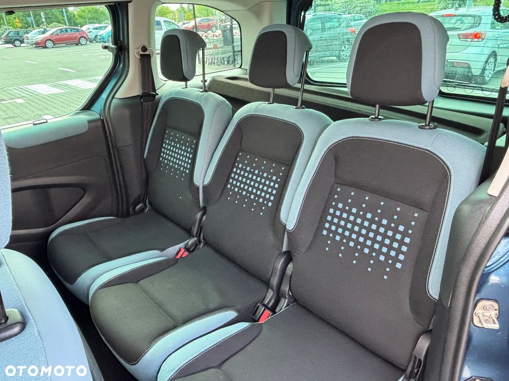 Citroën Berlingo Multispace VTi 120 SELECTION - 27