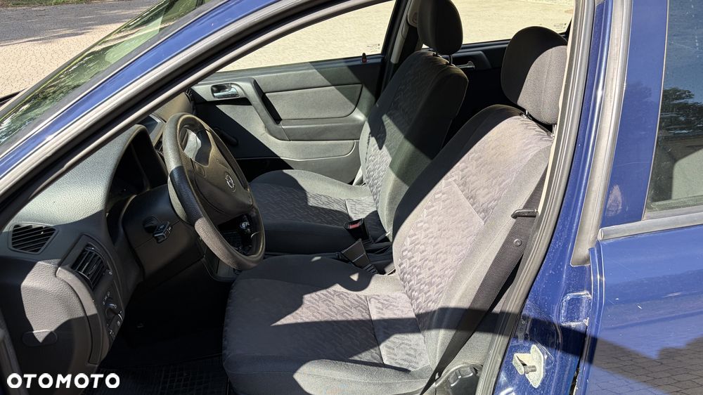 Opel Astra - 8