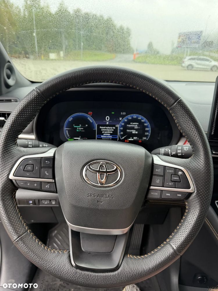 Toyota Sienna - 25