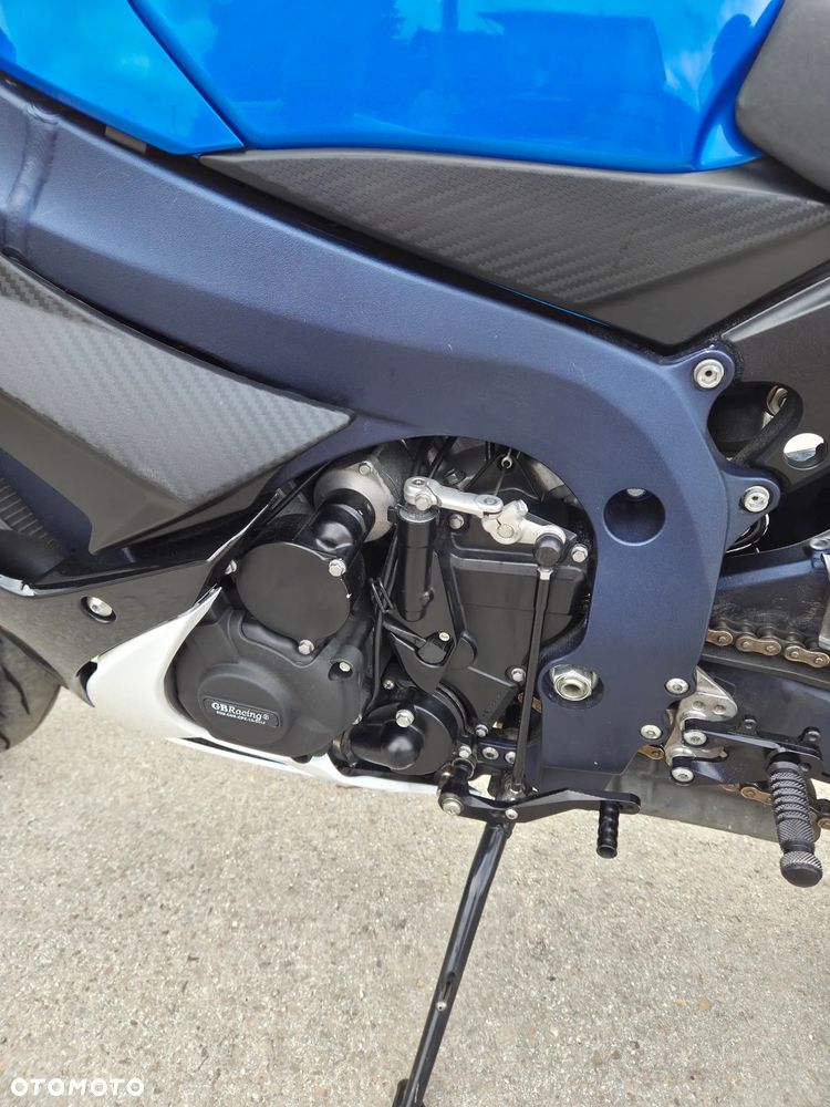 Suzuki GSX-R - 18