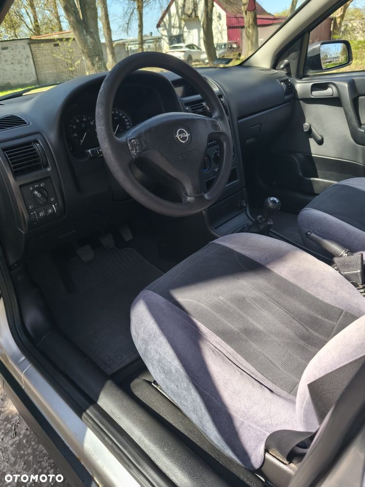 Opel Astra - 6
