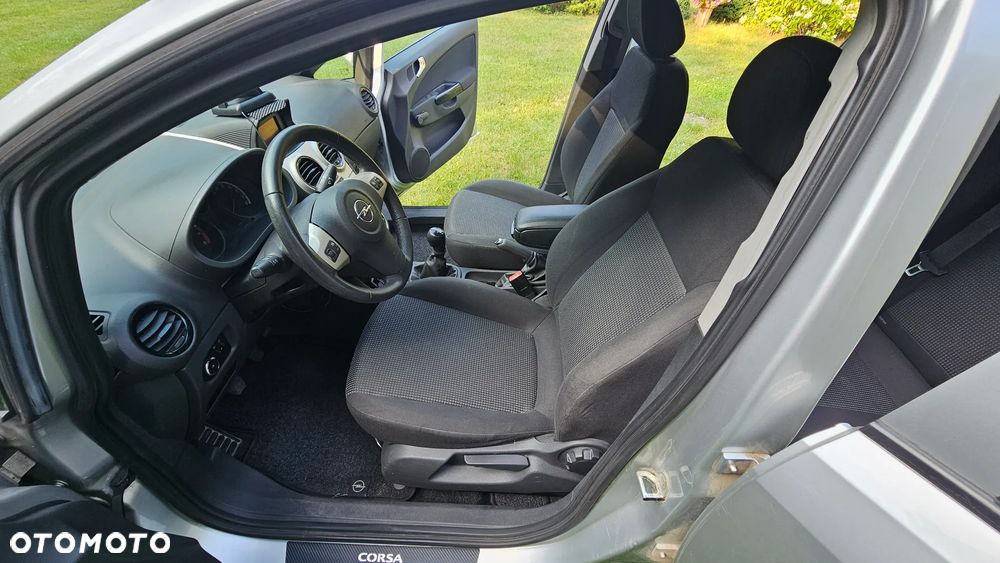 Opel Corsa - 14