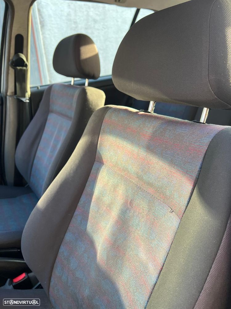 VW Polo Classic 1.7 SDI Confl AC - 2