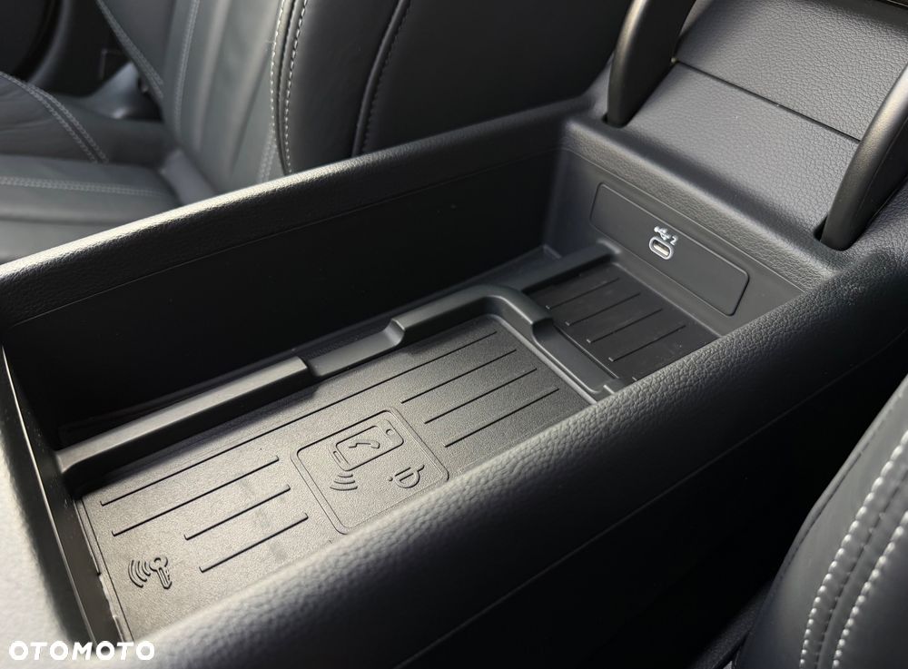 Audi A4 Avant 40 TDI quattro S tronic S line - 34