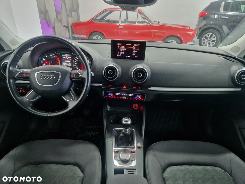 Audi A3 Sportback - 5