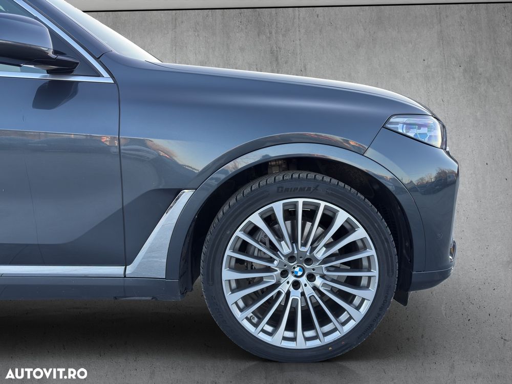BMW X7 - 26