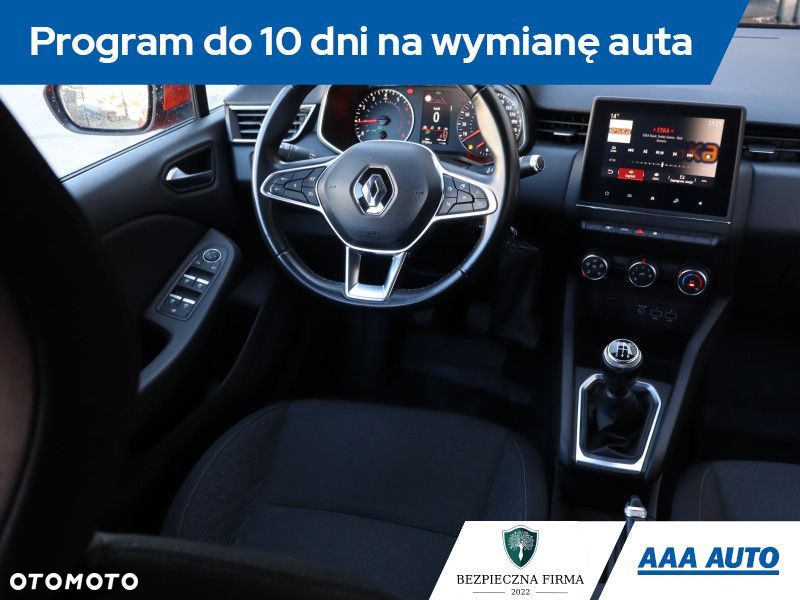Renault Clio - 8