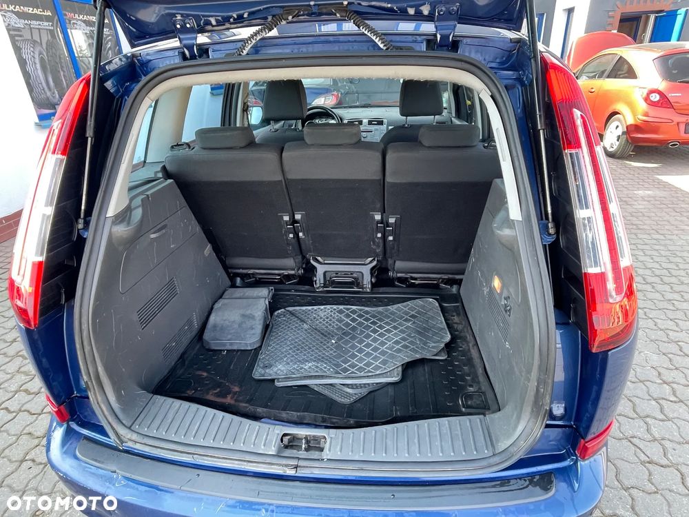 Ford C-MAX 2.0 Style - 22