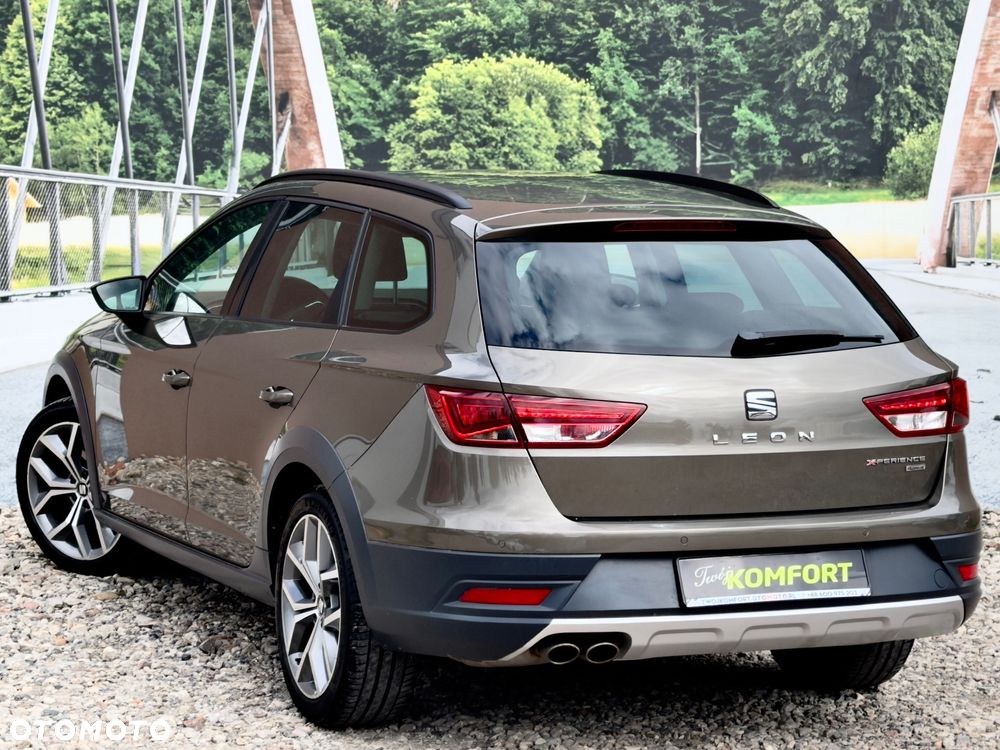 Seat Leon Sportstourer 2.0 TDI Start&Stop 4Drive DSG X-Perience - 12
