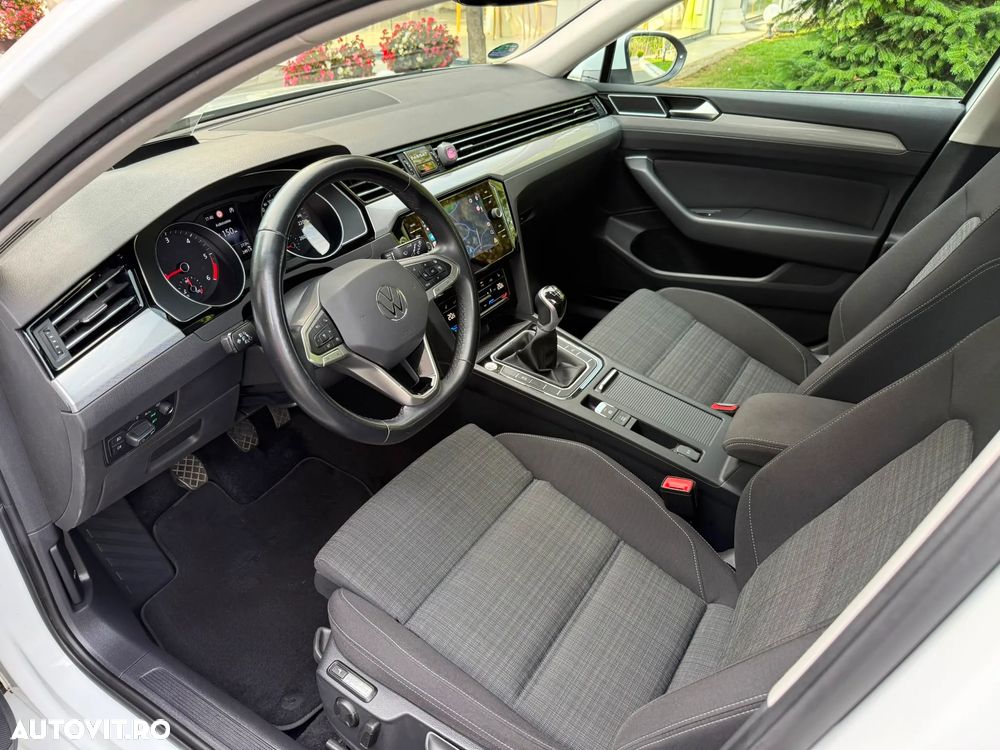 Volkswagen Passat 2.0 TDI SCR Business - 3