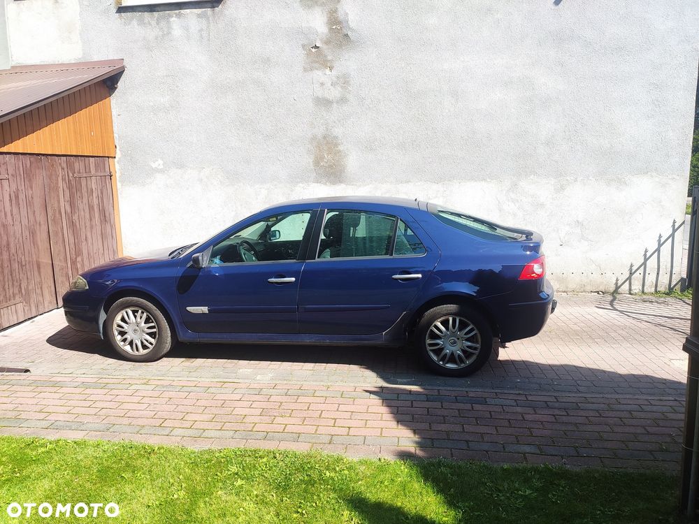 Renault Laguna - 1