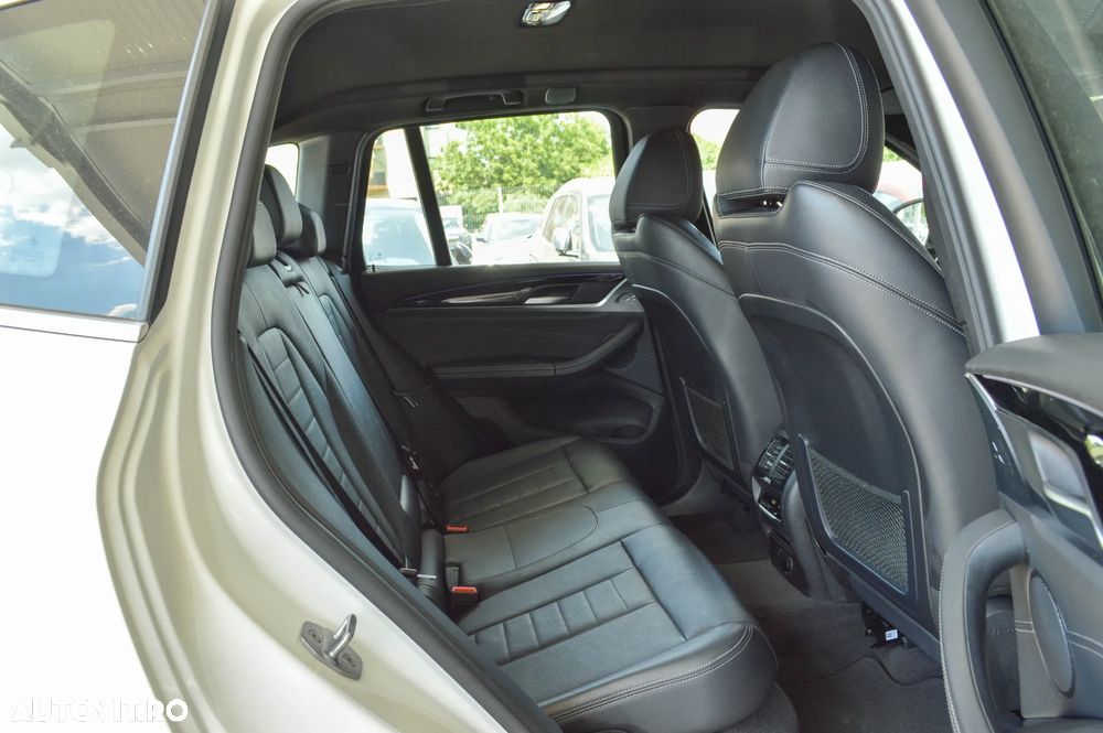 BMW X3 xDrive20d Aut. xLine - 25