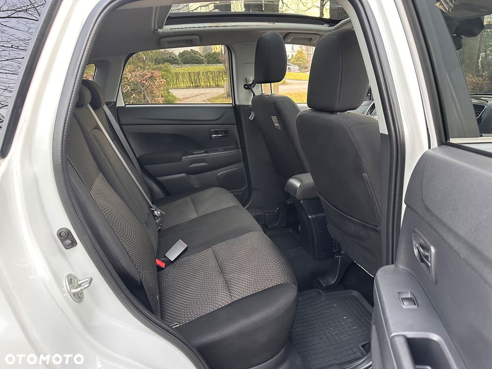 Mitsubishi ASX 1.8 DI-D 4WD Instyle - 17