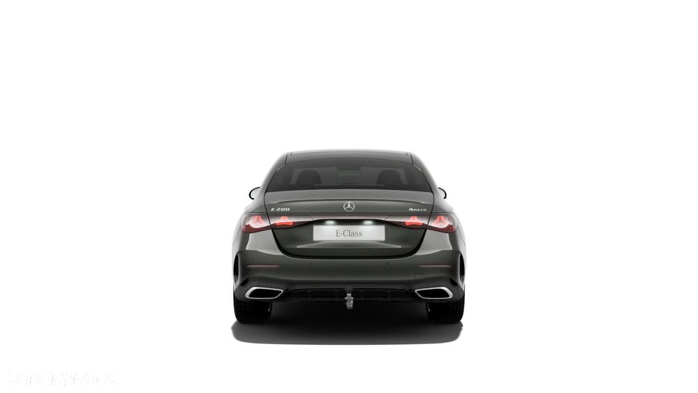 Mercedes-Benz Klasa E - 8