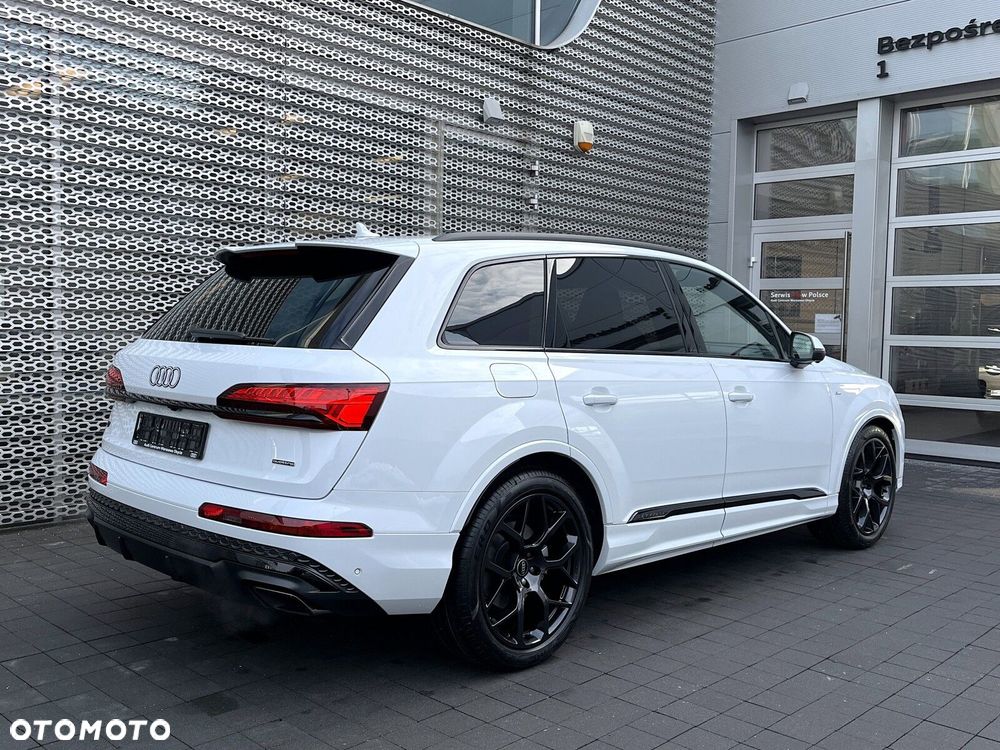 Audi Q7 - 7