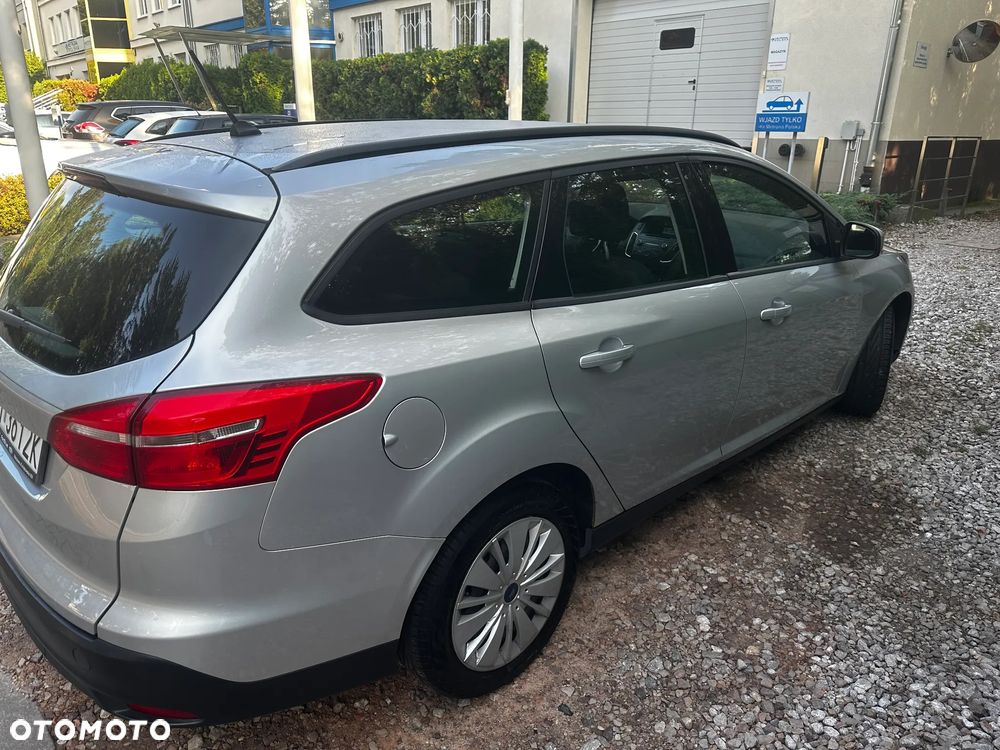 Ford Focus 1.5 TDCi Trend - 4