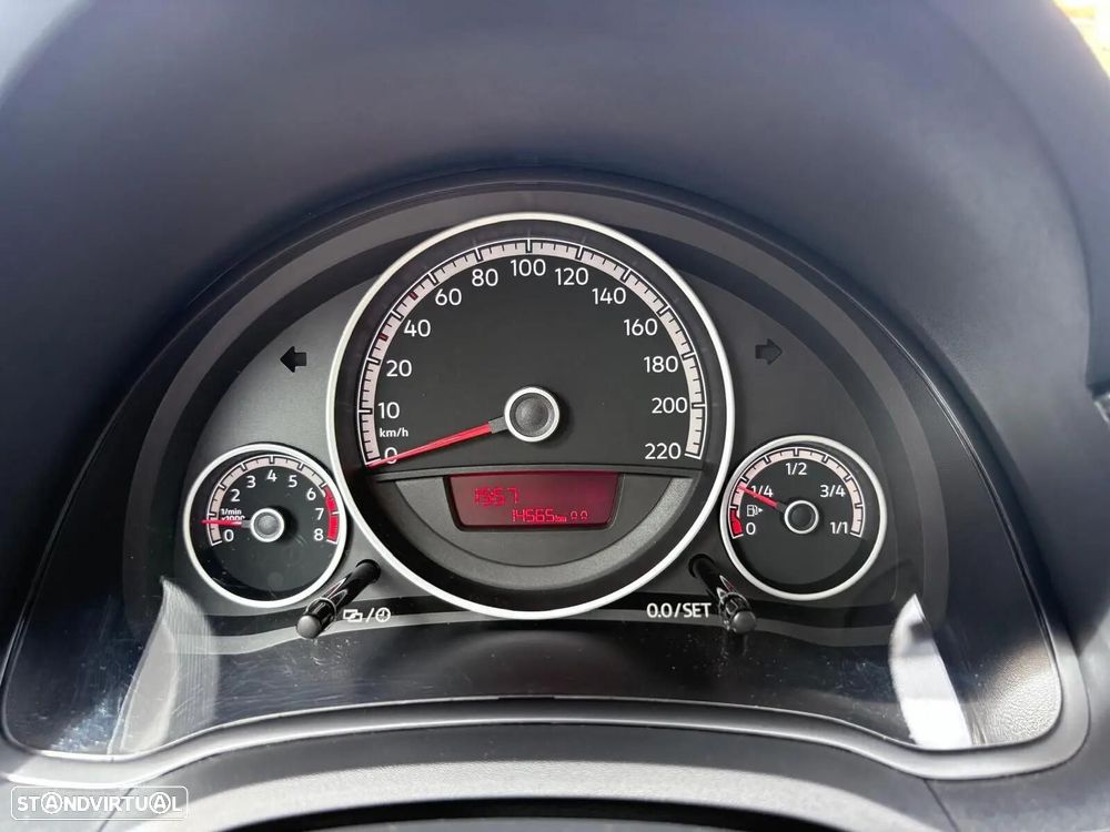 VW Up! 1.0 BMT Move - 42