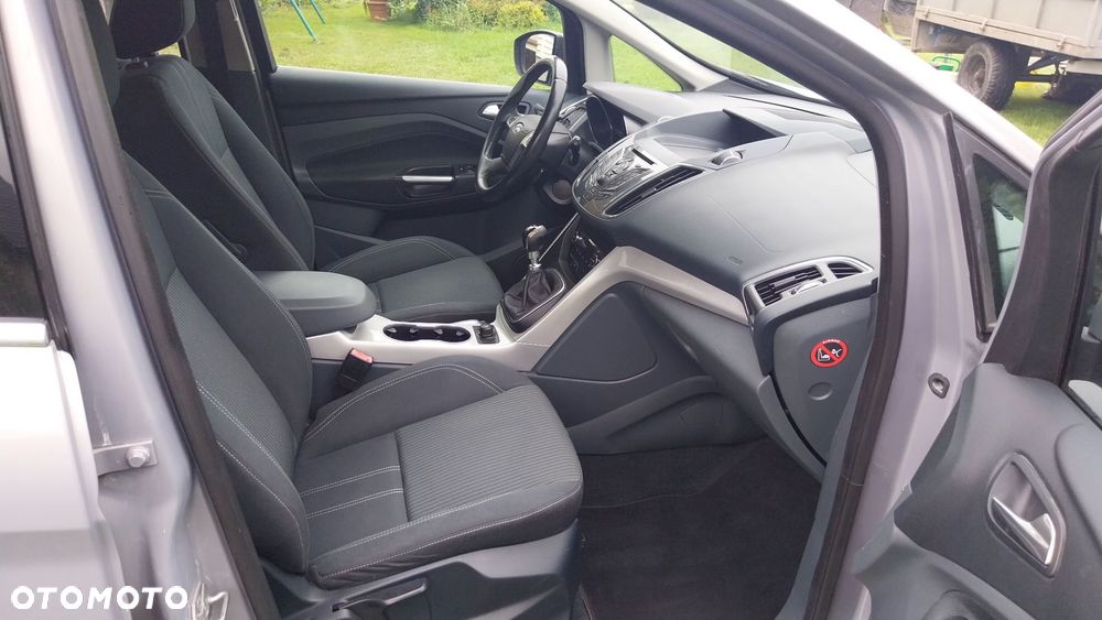 Ford C-MAX - 16