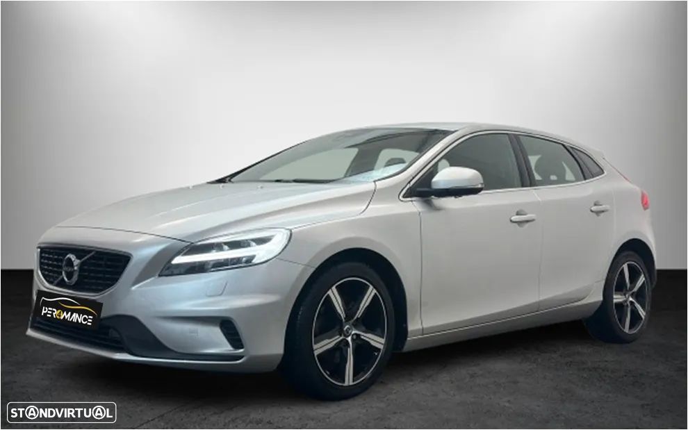 Volvo V40 2.0 D2 R-Design - 1