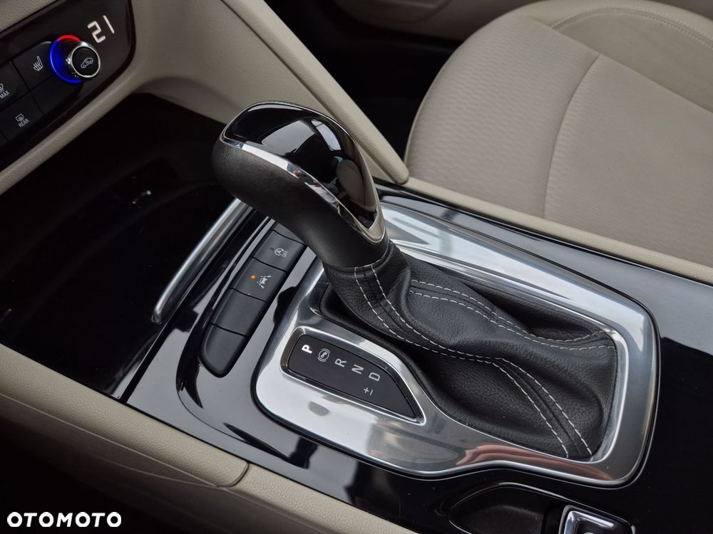 Opel Insignia 1.5 T Elite S&S - 24