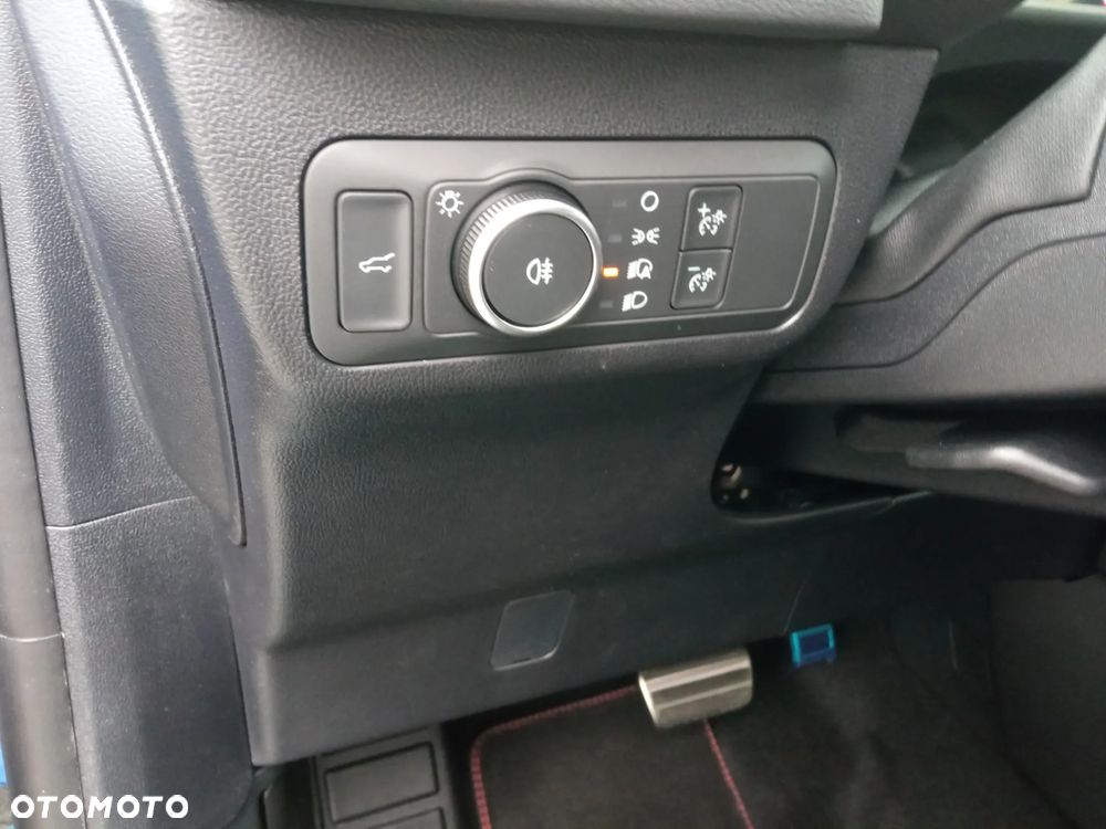 Ford Kuga 2.5 FHEV FWD ST-Line X eCVT - 12